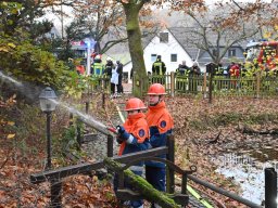 14_a herbstubung fw oberholzklau 13. 08-11-2025